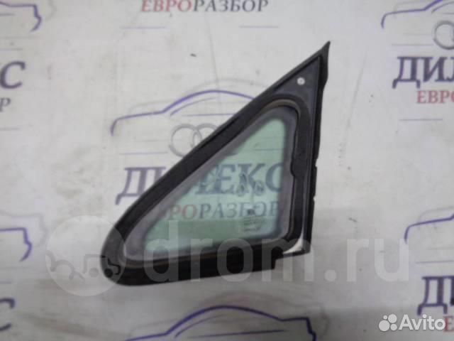 Стекло кузовное глухое правое VW Golf V Plus 2005