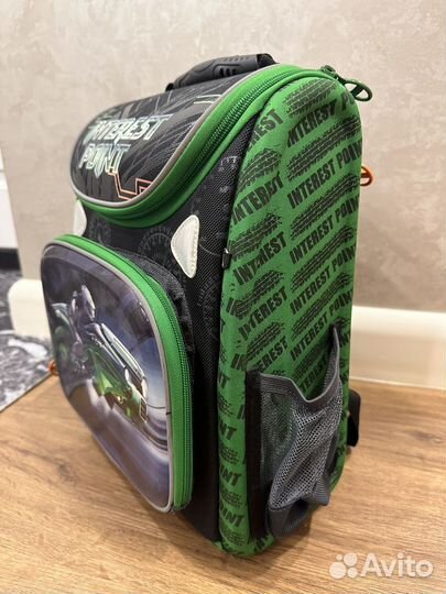 Школьный рюкзак