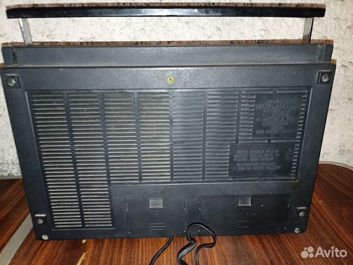 Магнитофон Парус 201