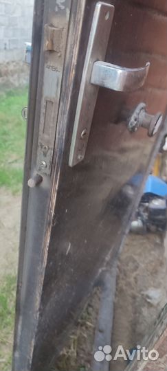 Дверь входная железная бу