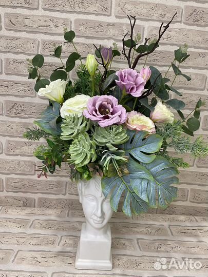 Цветочная композиция для интерьера