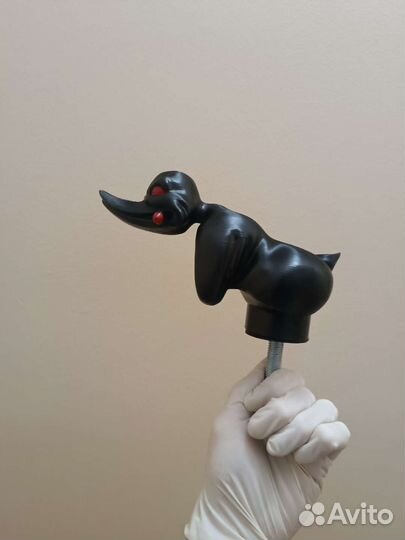 Злая утка на капот 20 см