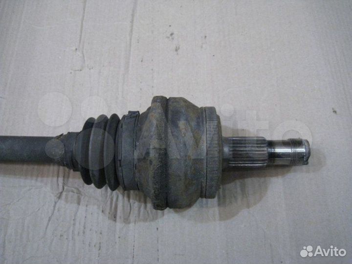 Полуось привод шрус задний Mercedes W212