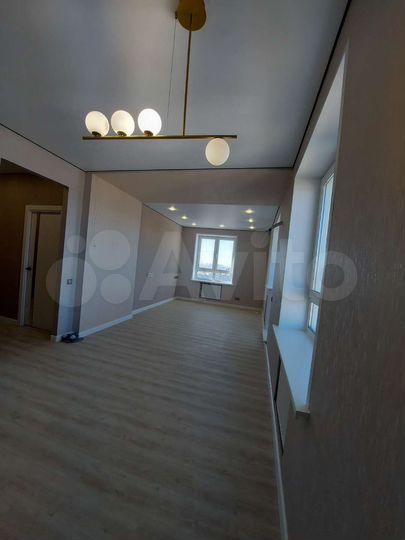 2-к. квартира, 56 м², 22/24 эт.