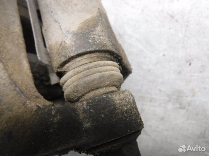 Суппорт передний левый Mitsubishi Outlander 3 GF