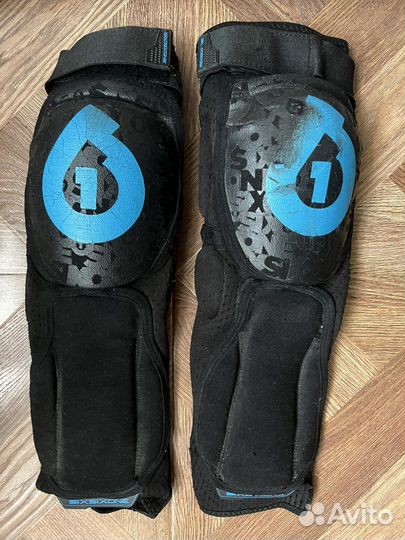 Защита колена и голени sixsixone