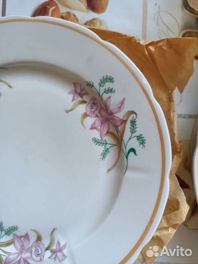 Тарелки новые