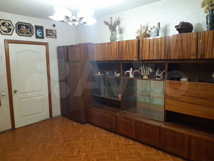 3-к. квартира, 70 м², 2/5 эт.