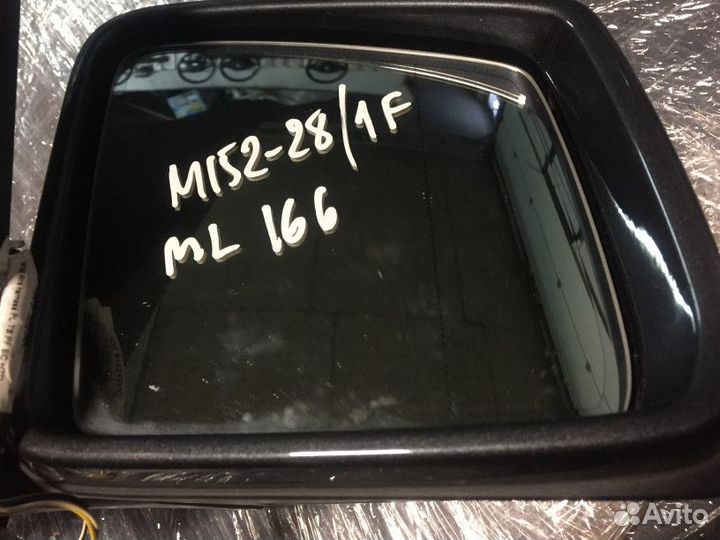 Зеркало боковое правое Mercedes ML-Class (W166)