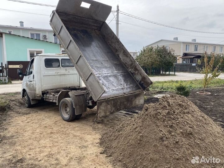 Песок строительный самосвал