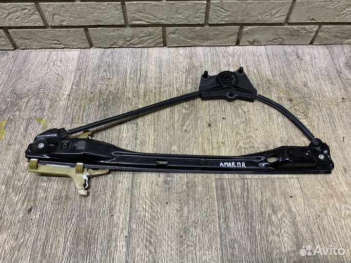 Volkswagen Amarok Стеклоподъемник электр. передний