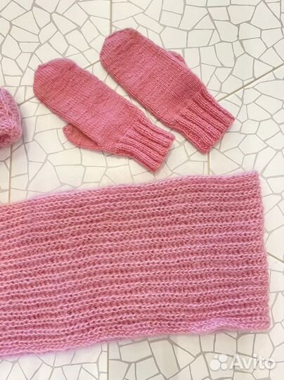 Комплект шапка, снуд и варежки