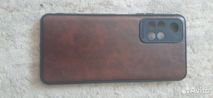 Чехлы для телефонов