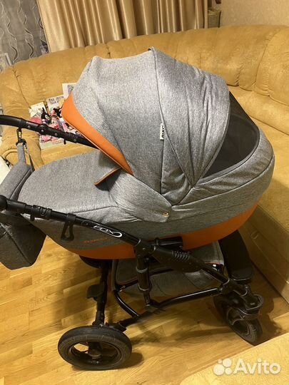 Коляска 2 в 1 в идеальном сост + автолюлька