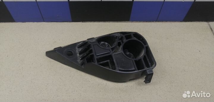 Кронштейн (сопут. товар) RAV 4 2013