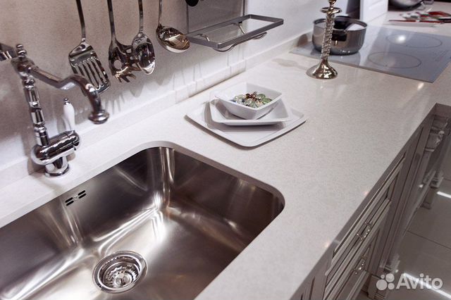 Столешница из искусственного камня