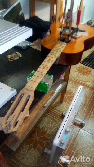 Ремонт гитар и смычковых инструментов