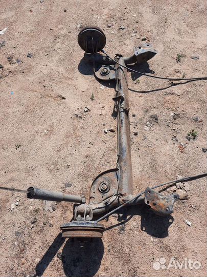 Балка задняя renault locan. Renault Sandero