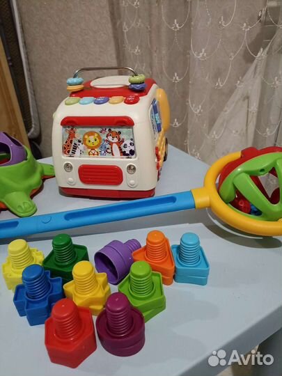 Развивающие игрушки пакетом