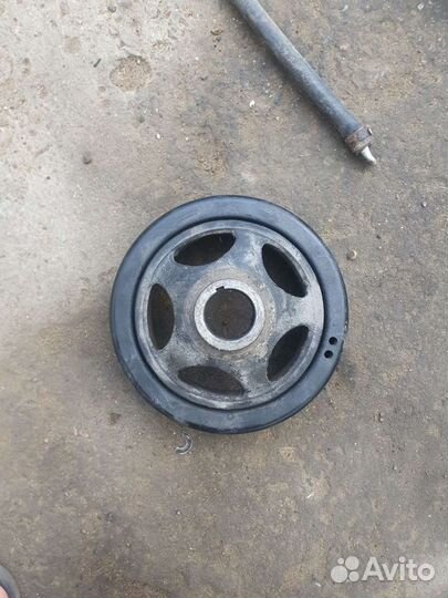 Шкиф коленвала mercedes M271 CGI