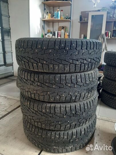 Nokian Tyres Hakkapeliitta 7 SUV 215/70 R17