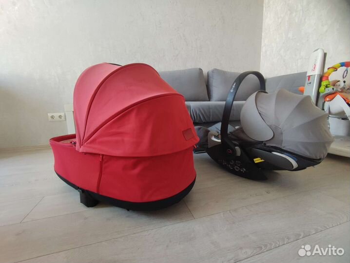 Коляска Cybex