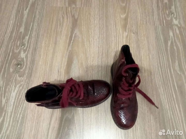 Ботинки демисезонные для девочки 32 размер