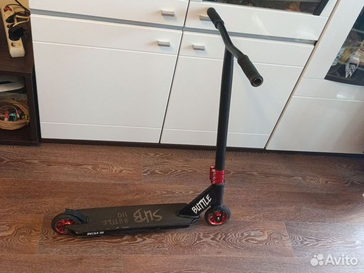 Трюковой самокат Sub Buttle 110