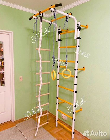 Новая, усиленная шведская стенка с брусьями