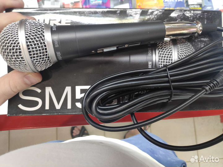 Микрофон Shure sm58