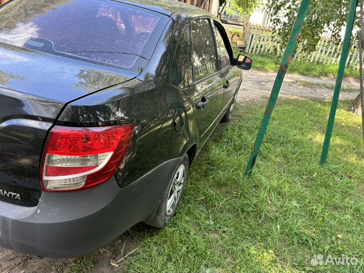 LADA Granta 1.6 МТ, 2014, 140 000 км