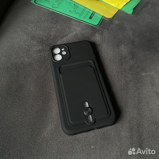 Чехол на iPhone 11