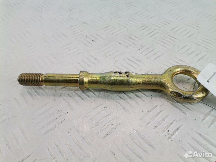 Крюк буксировочный Volvo S70 2002