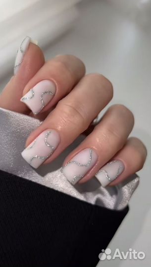 Маникюр/наращивание ногтей/наращивание ресниц