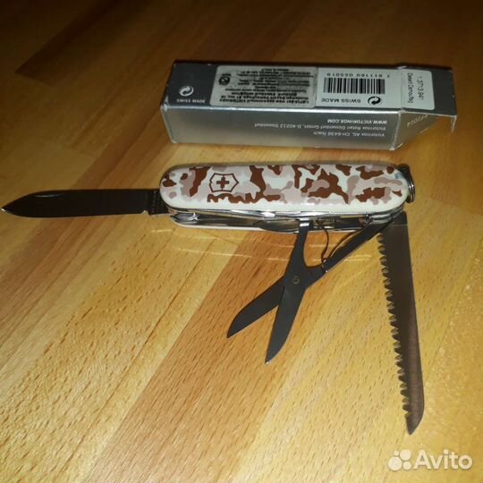 Складной перочинный нож victorinox huntsman