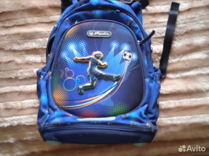 Школьный рюкзак