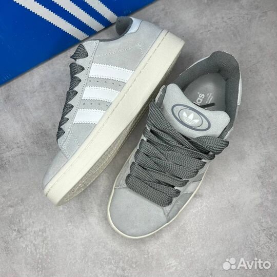 Кроссовки Adidas