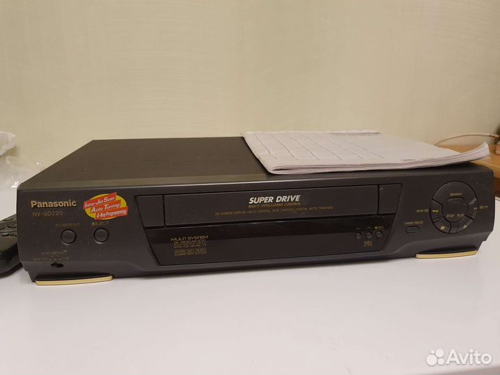 Видеомагнитофон Panasonic NV-SD225