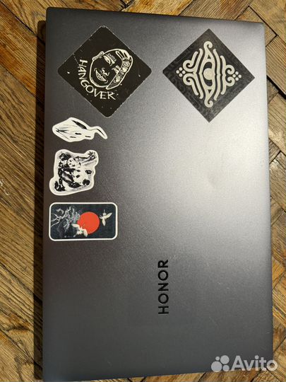 Ноутбук Honor