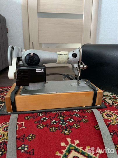 Швейная машинка