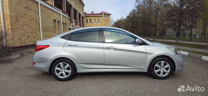 Hyundai Solaris 1.4 AT, 2013, 185 500 км