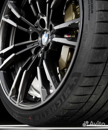 Michelin Pilot Sport 5 245/45 R19 102Y