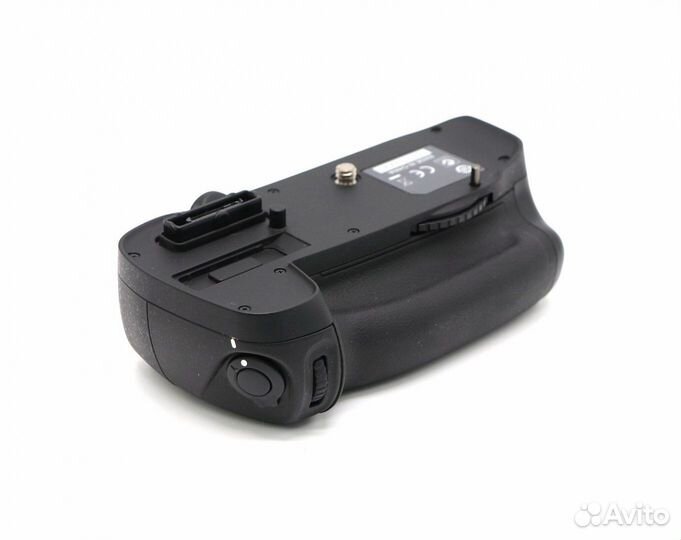 Батарейная блок Nikon MB-D14