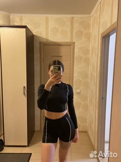 Спортивный костюм женский