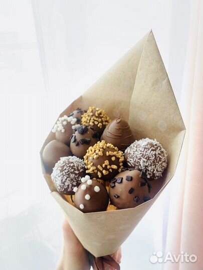 Букеты из клубники в шоколаде