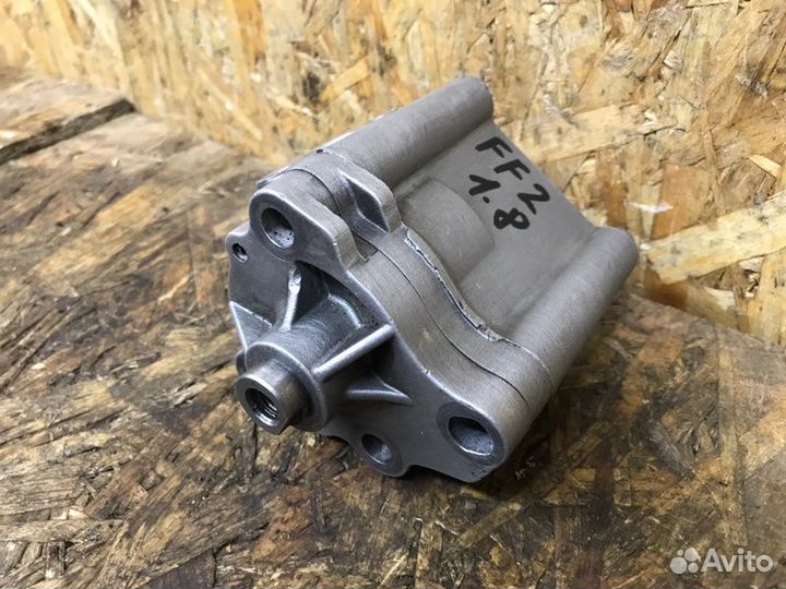 Масляный насос Ford Focus 2 седан 1.8 2006