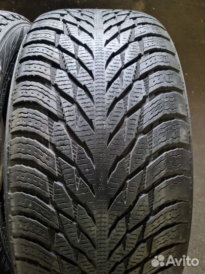 Nokian Tyres Hakkapeliitta R3 275/45 R21