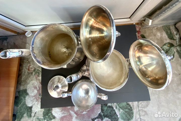 Сервиз чайно-кофейный из трех предметов