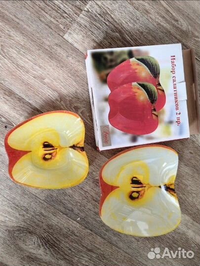 Бокалы для шампанского, коньяка, салатники,тарелки