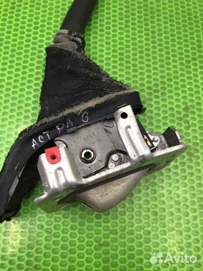 Рычаг стояночного тормоза Opel Astra G 2004